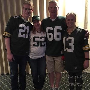 Meet your Posher, Lisa